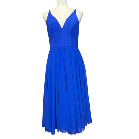 Dress the Population Alicia V-Neck Fit & Flare Dress Lace Trim Party Coctail SzM - Picture 2 of 4